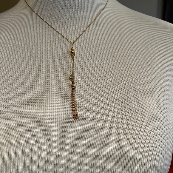 Elegant 18k Gold Tassel Necklace from Italy - Picture 6 of 6